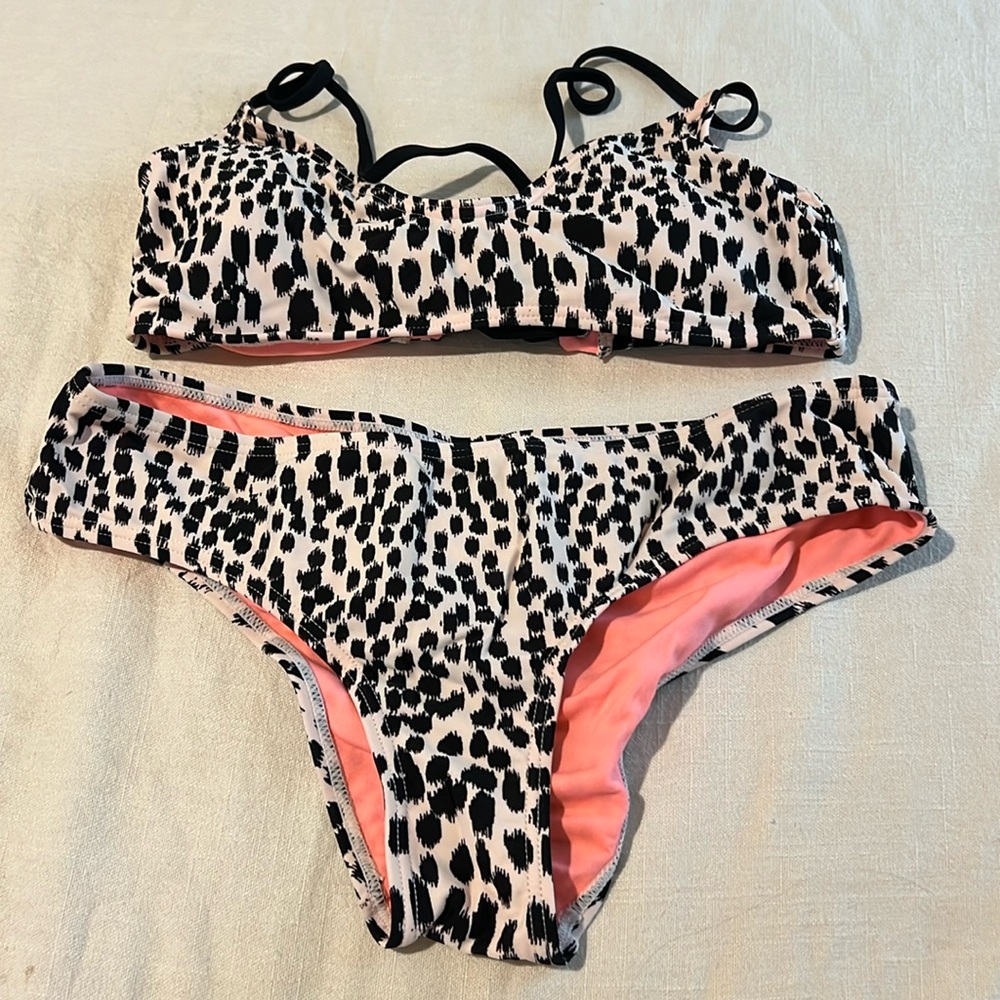 Medium bikini